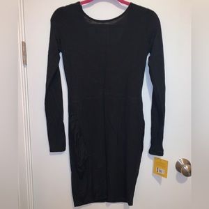 Yummie Violet Dress SZ S NWT